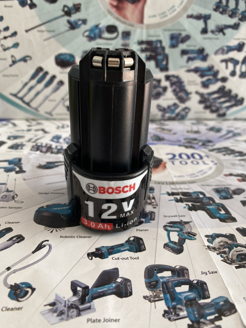 Pin đóng bosch 10.8v 12v li-ion nhận sạc zin.