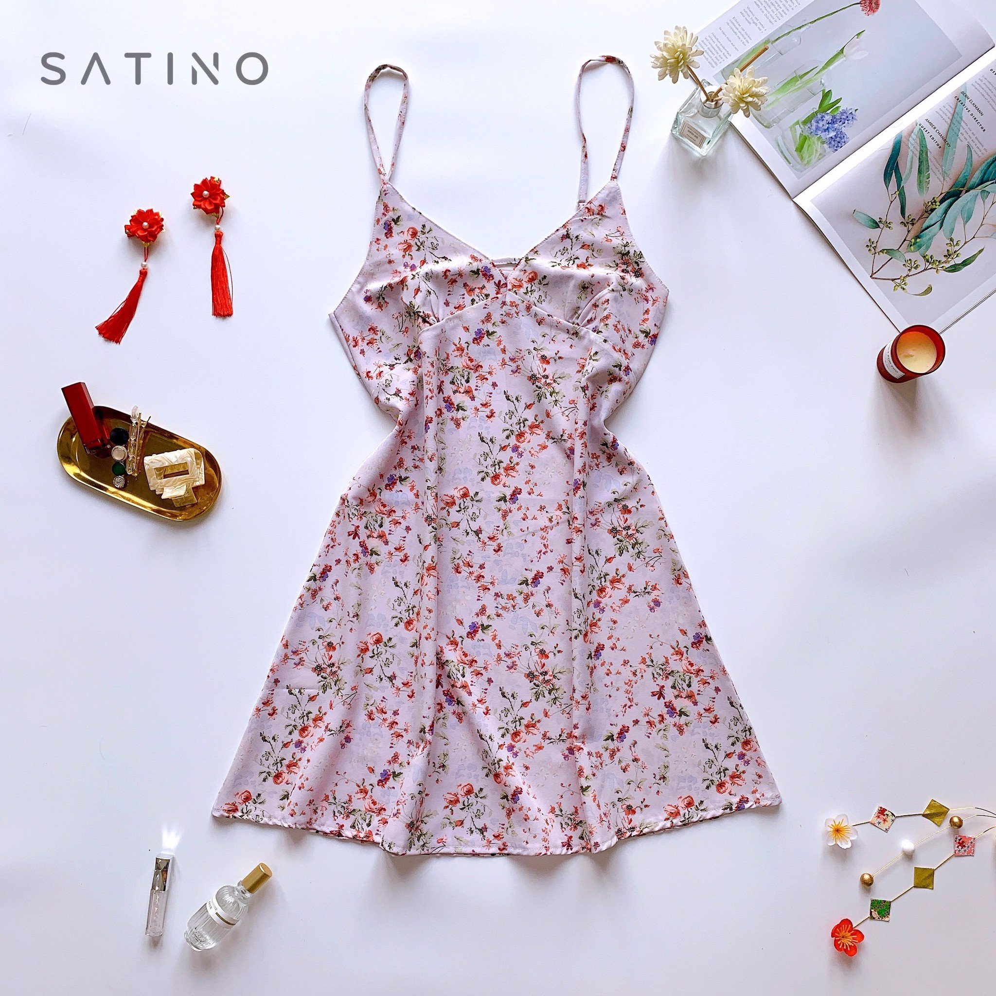 Đầm tím nhạt hoa nhỏ