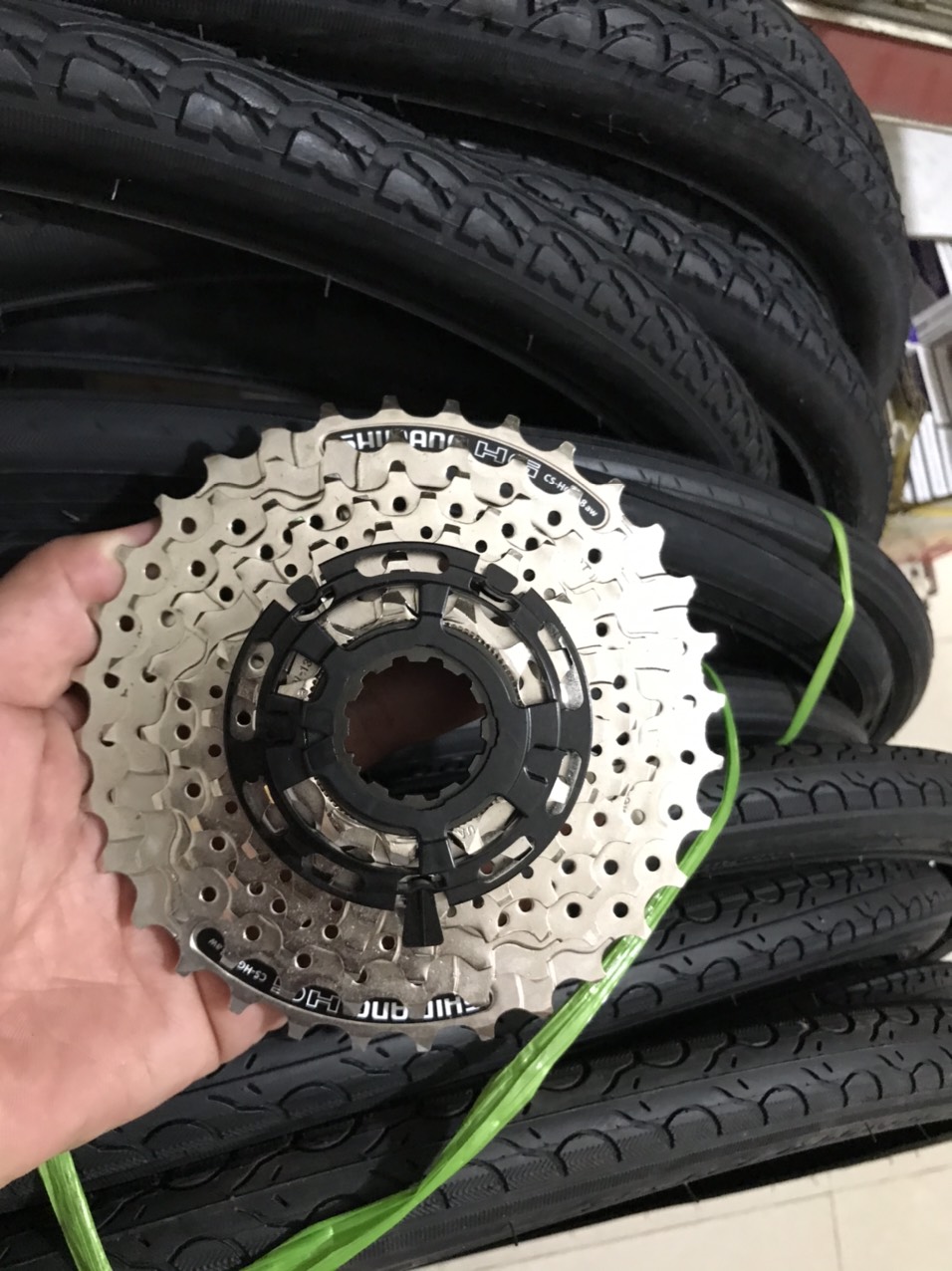 Líp thả 8 tầng shimano cs hg41- 8s 11-32t/11-34t chính hãng dành cho xe đạp
