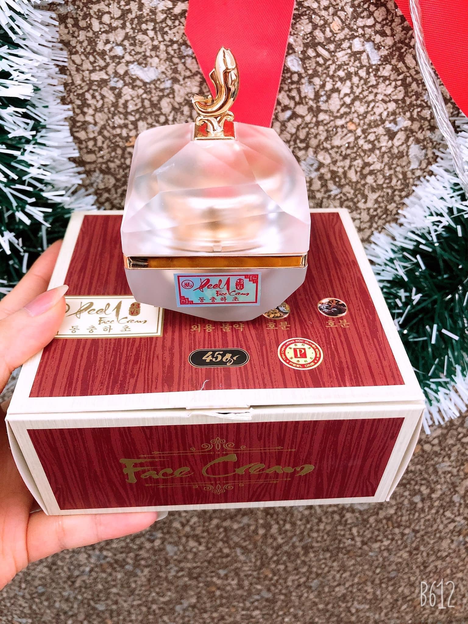 Kem face peel one đông trùng hạ thảo 1 hộp 45gram