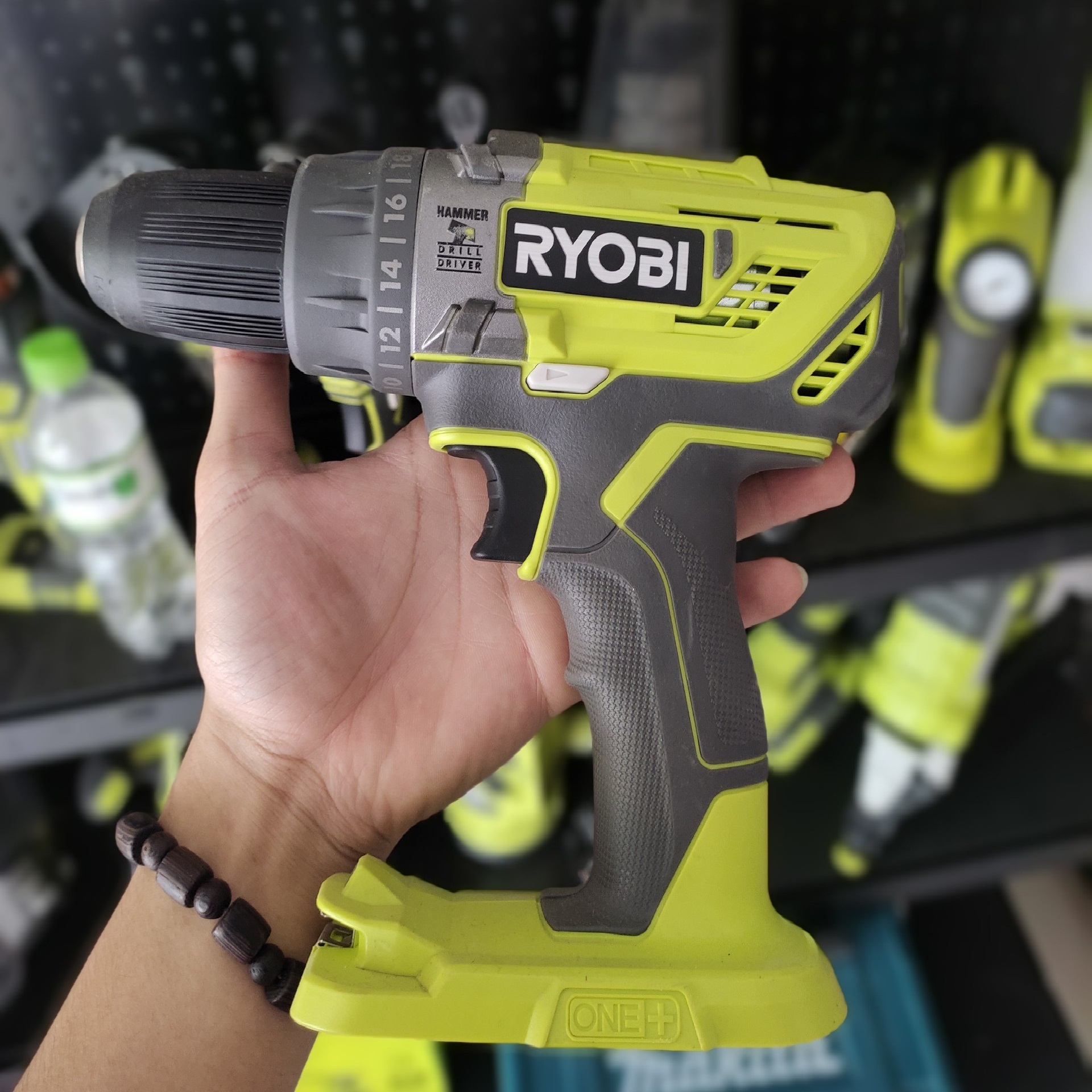 THÂN MÁY KHOAN BÚA PIN RYOBI 18V R18PD3-0