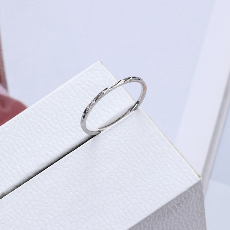 Nhẫn Titan Không Đen TT 1678