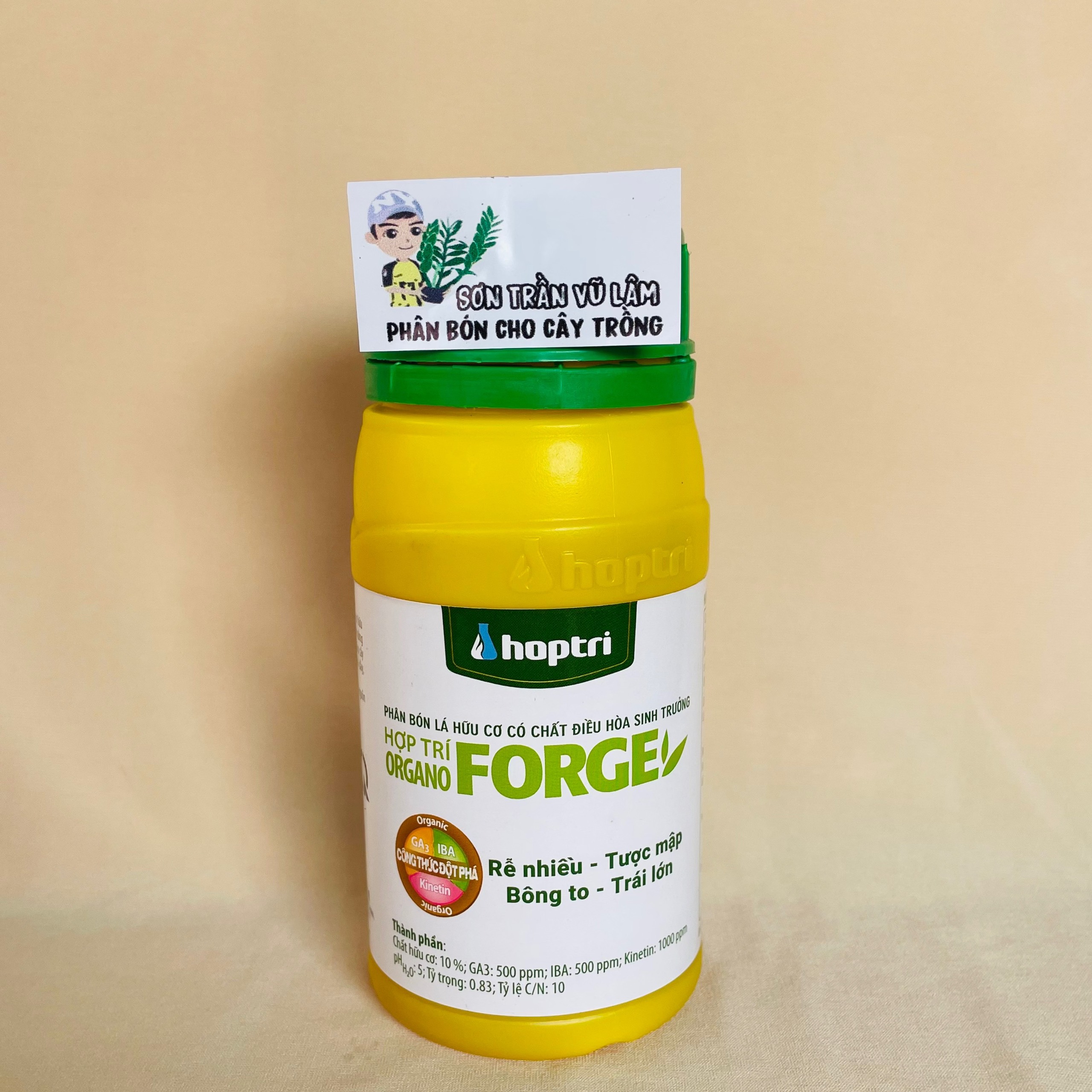 Phân bón lá hữu cơ organo forge hợp trí-rễ nhiều-tược mập-hoa to-trái lớn chai 250ml