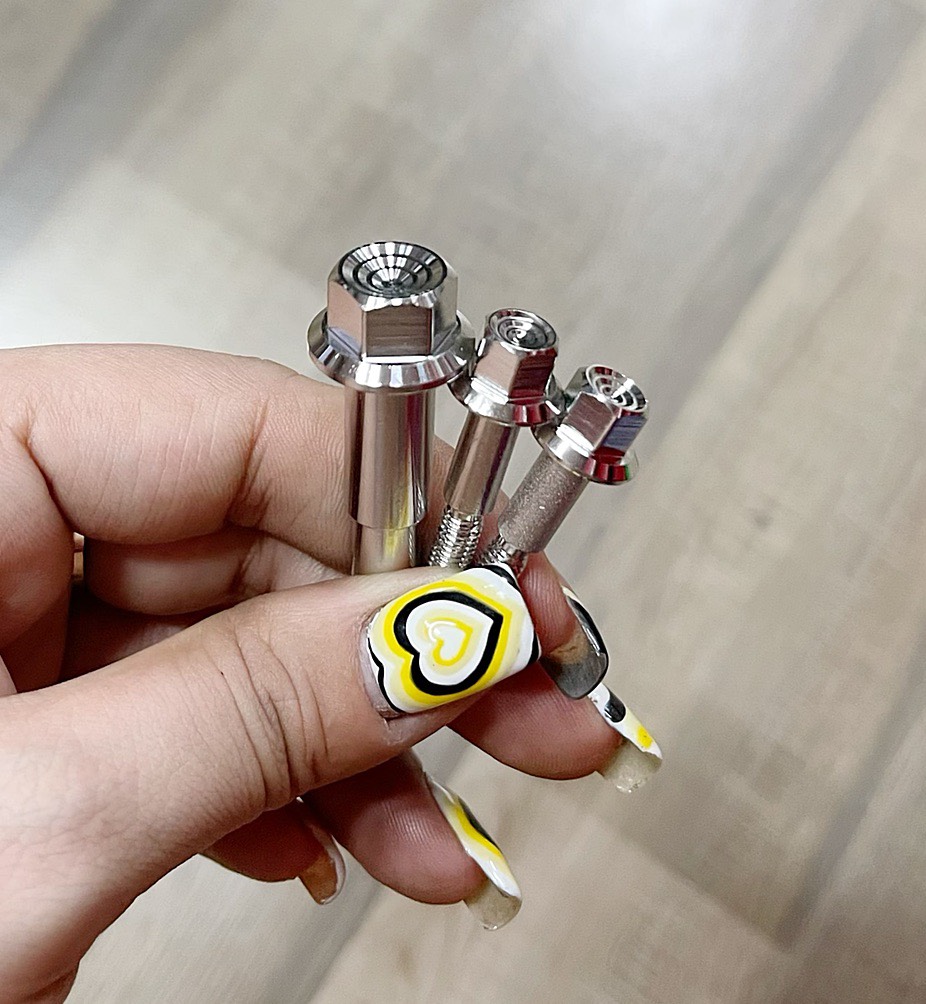 Bộ 3 ốc tay thắng inox gắn cho xe vario, ab không bán lẻ