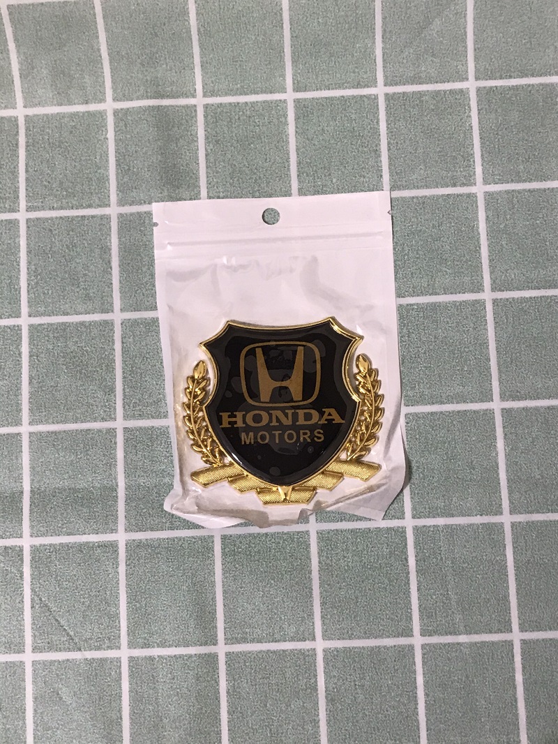 Tem logo bông lúa màu vàng hãng xe honda cao cấp