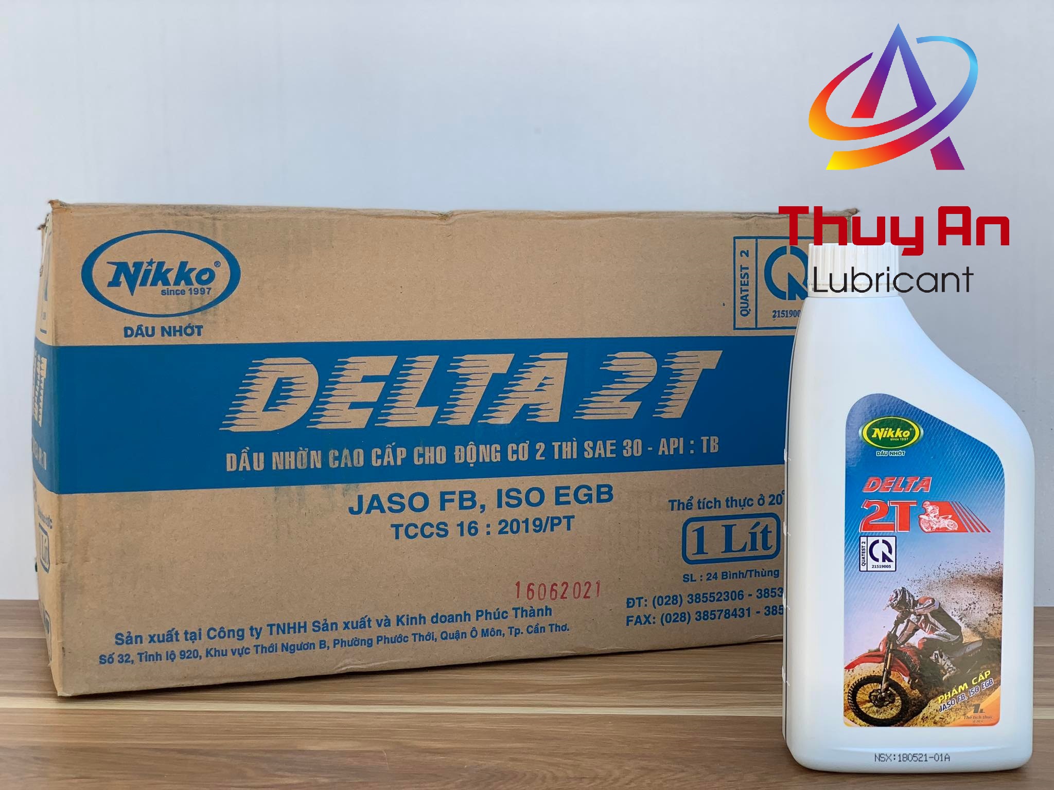 Thùng 24 bình nhớt xe máy 2 thì nikko delta 2t