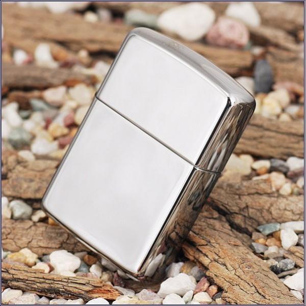 Bật lửa zippo trơn-Cam kết MÀu bạc chưa có xăng