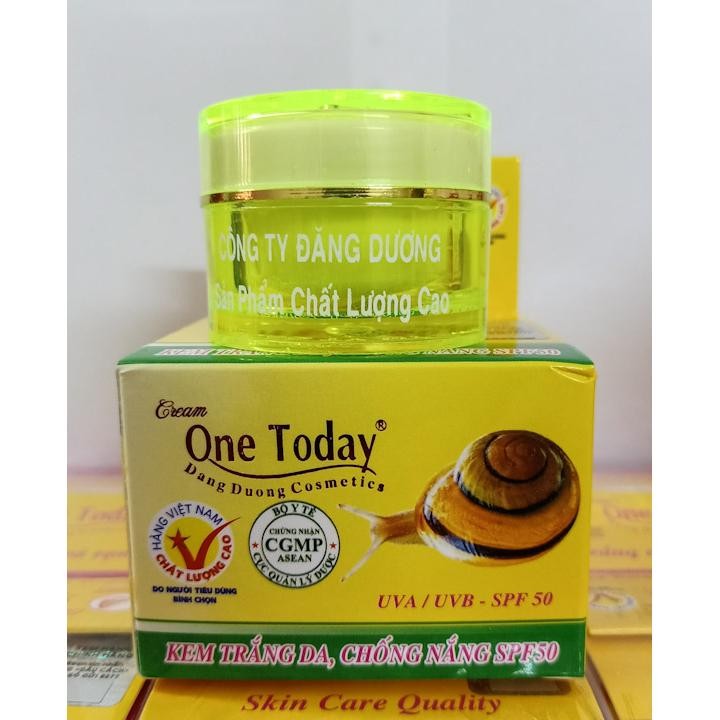 Kem dưỡng trắng da chống nắng SPF 50 One Today 9g