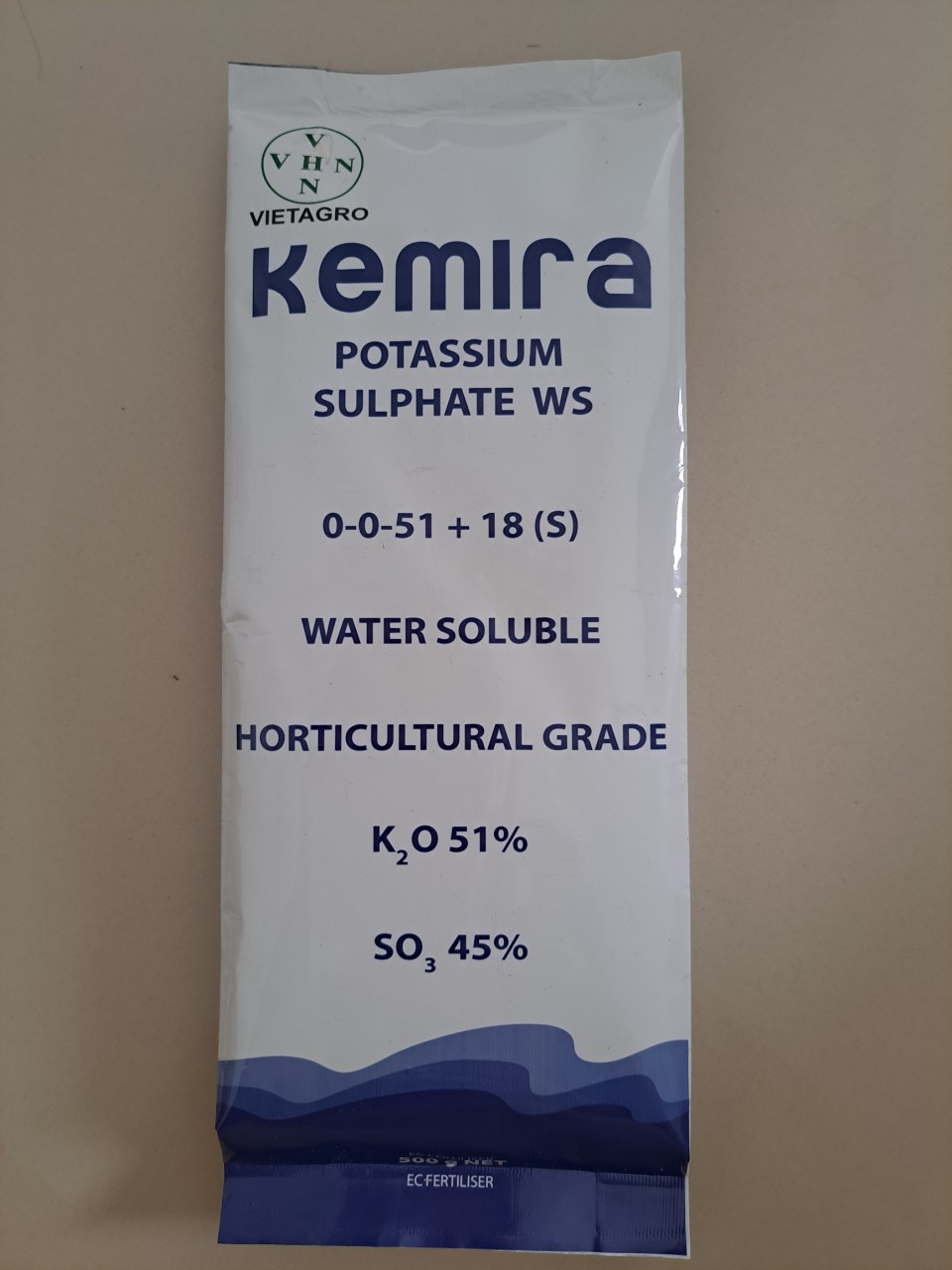 Phân bón lá kemira 500gam - kali trắng của thụy điển
