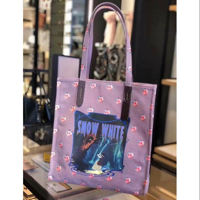 Túi Coach Tote Bố Auth, Style ngầu chất