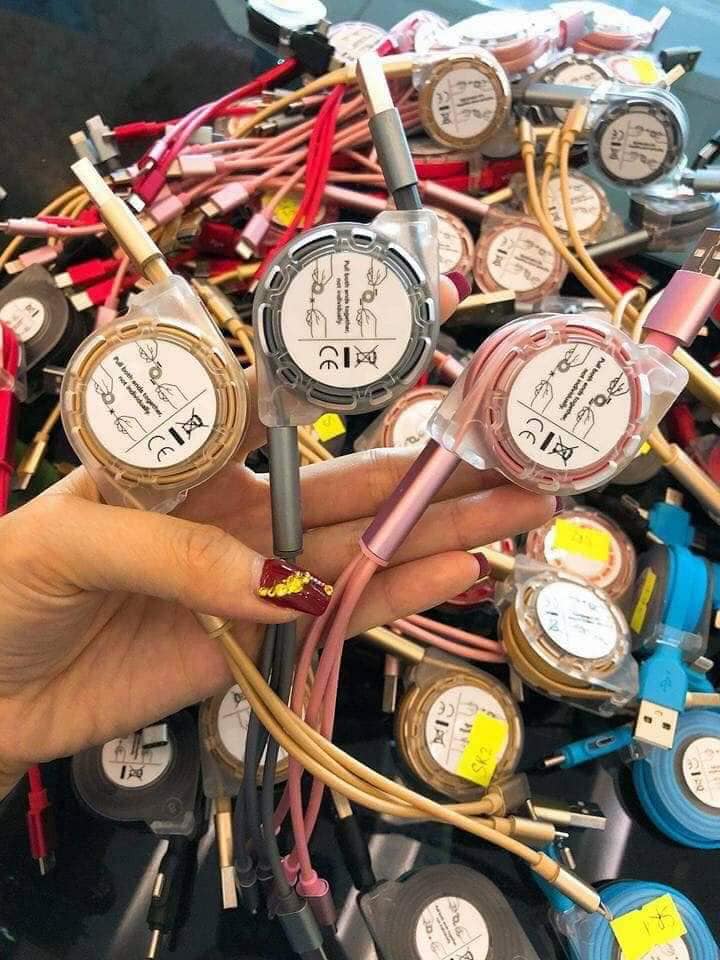 Cáp Sạc 3 Đầu Dây Rút Đa Năng