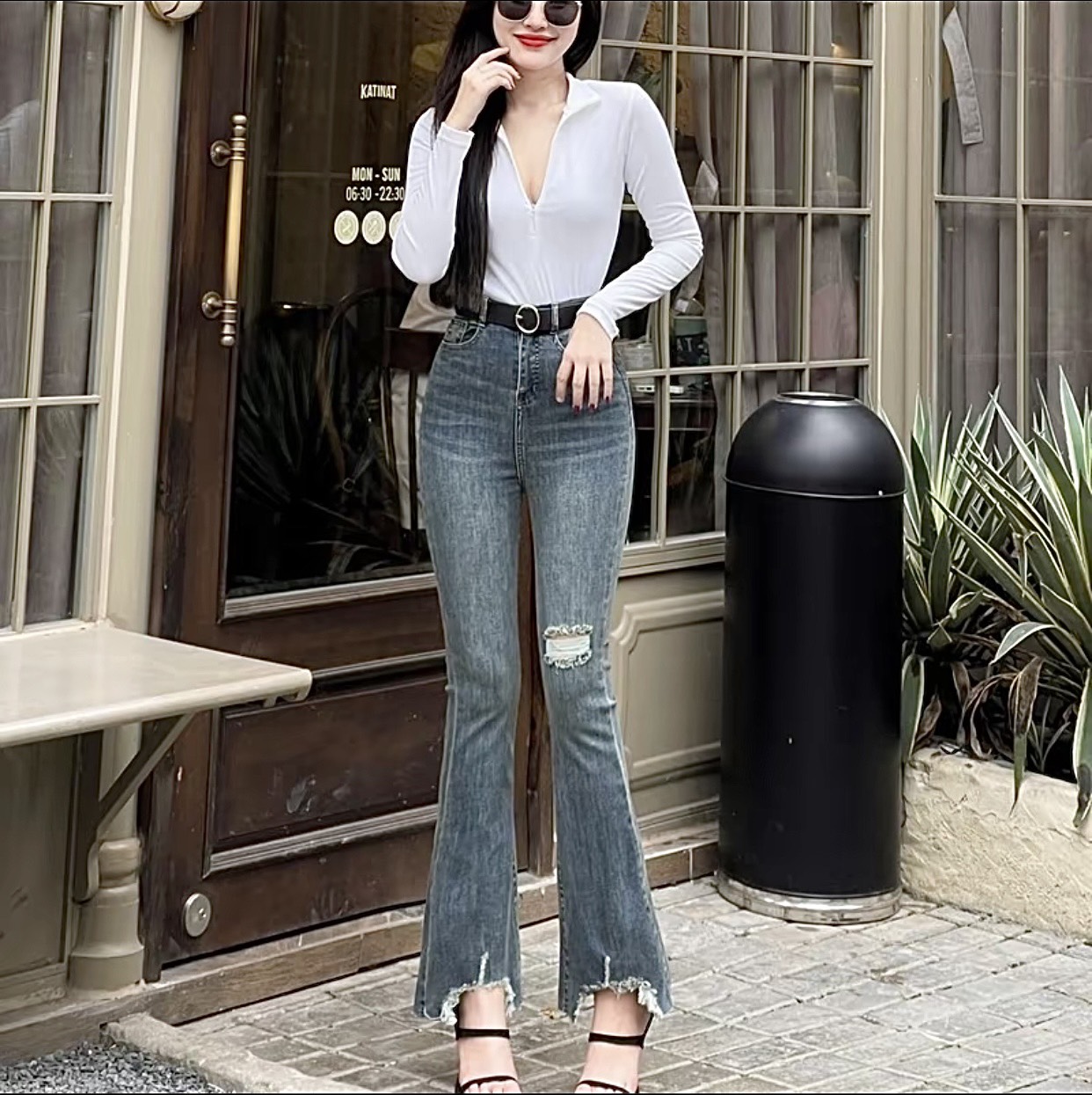 Quần jeans nữ ống ống loe dài lưng cao tua lai