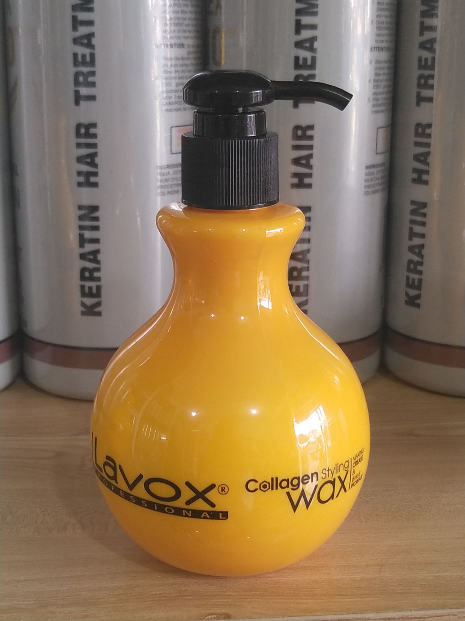 Wax Lavox tạo kiểu cho tóc xoăn. 300ml