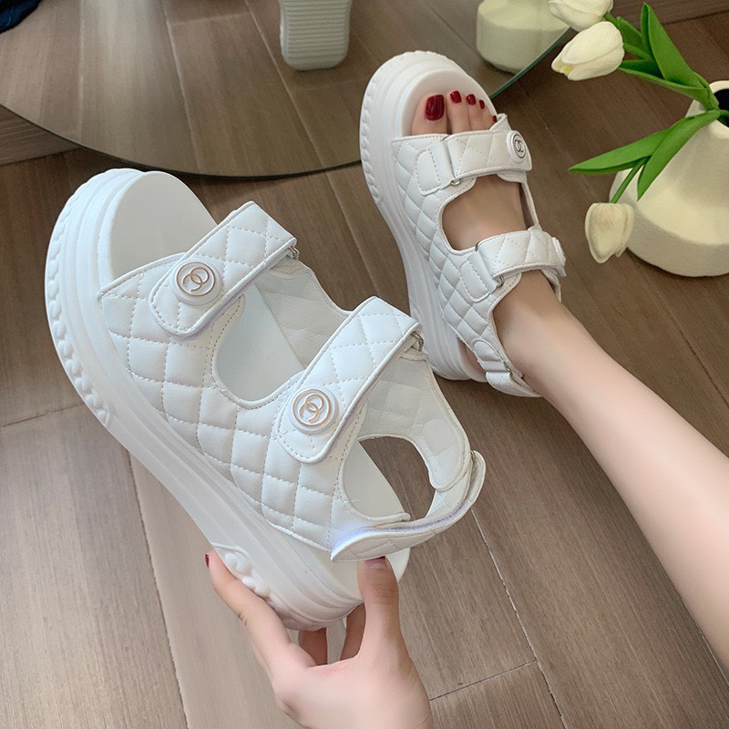 HOÀN TIỀN 15% - Giày quai hậu độn đế 6cm 2 quai dán mắt cáo cực xinhDép quai hậu học sinh đế nhẹ dễ mang hàng chuẩn store