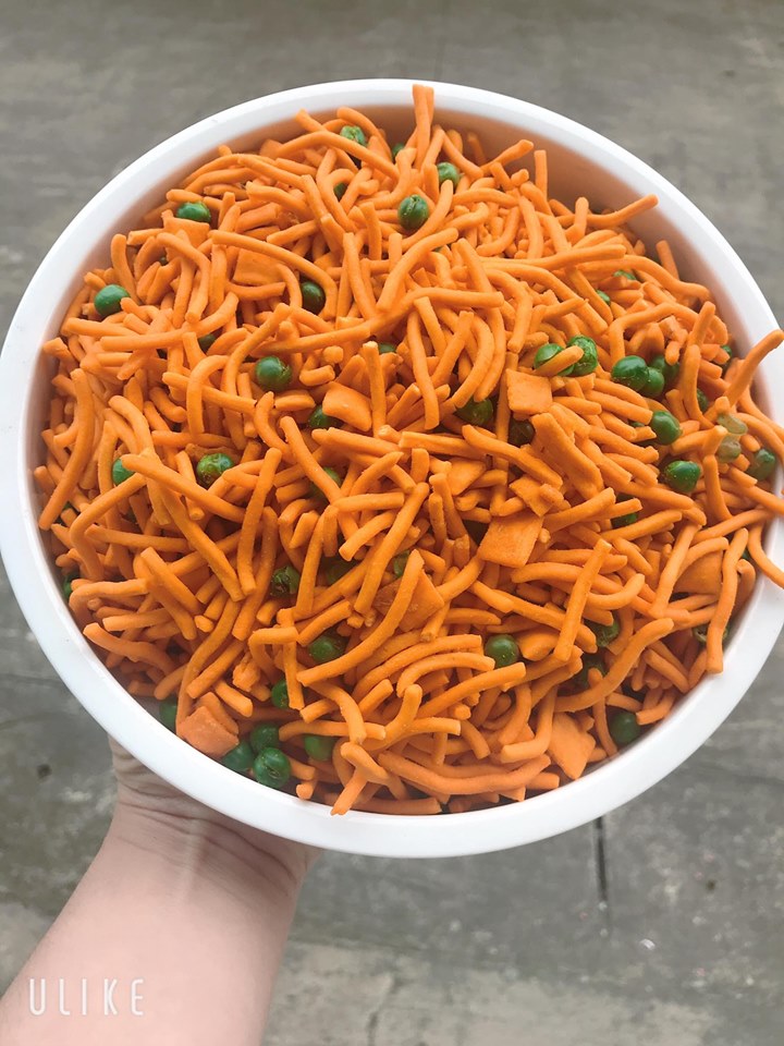 1 LẠNG BIM BIM QUE ĐÂU HÀ LAN CHO KHÁCH ĂN THỬ