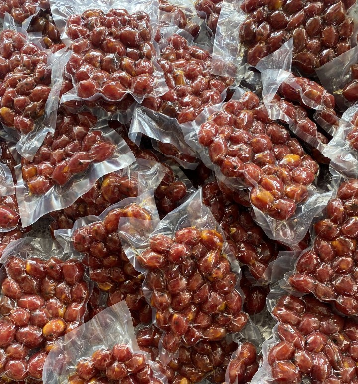 Lạp xưởng tươi hồ lô trứng muối cai lậy tỉ lệ nạc 90%