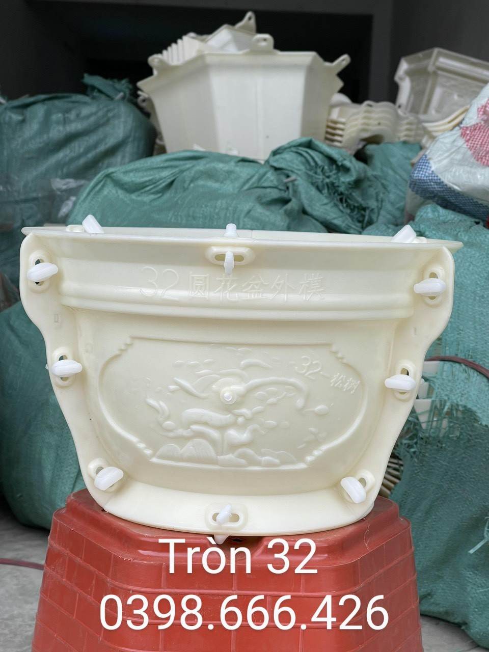 Khuôn đúc chậu cảnh tròn 32 nhựa ABS đầy đủ lòng trong
