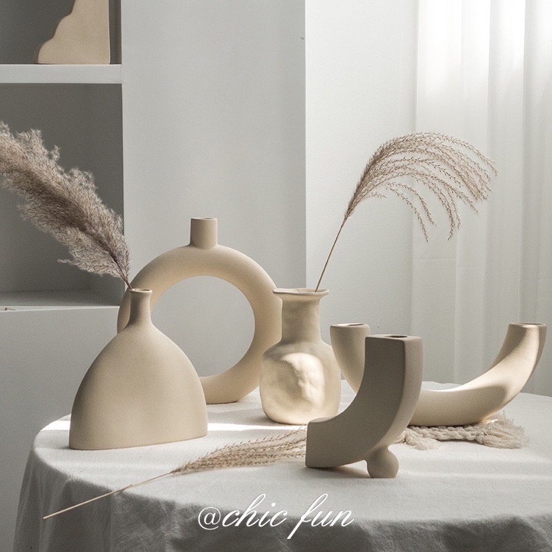 Bình gốm nguyên thủy chụp ảnh decor
