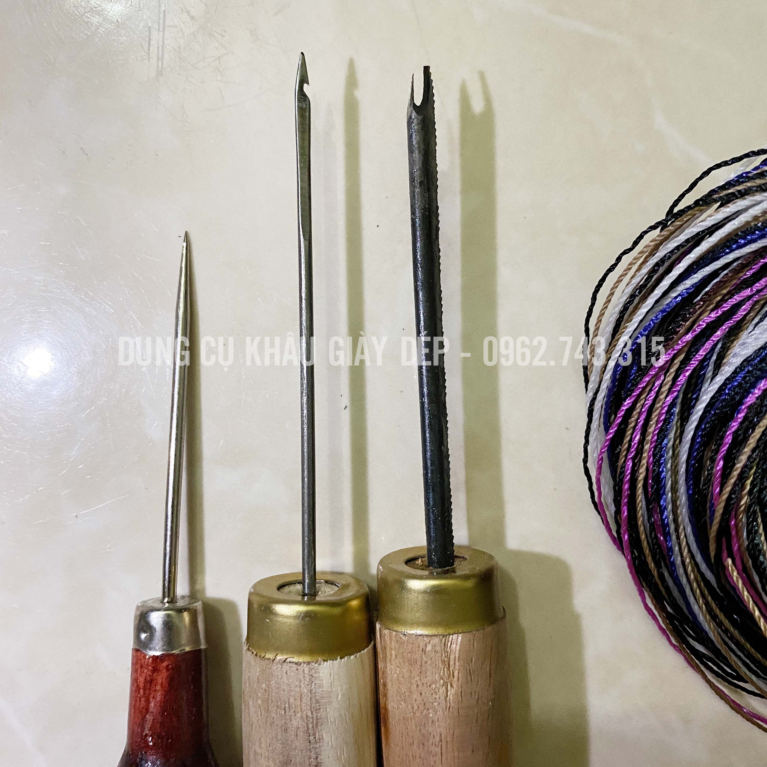 Bộ kim khâu giày chuyên dụng (Tặng chỉ)