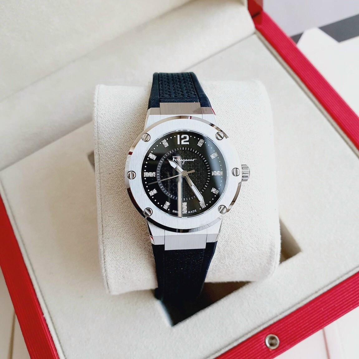 [ Video ] [ Mua 1 Tặng 1 ] Đồng hồ nữ đồng hồ nữ cao cấp Salv@tore Feragam0 F-80 Watch FIG020015-quartz(pin)-dây cao su-33mm-full box-luxury diamond watch-[ Thu cũ đổi mới ]