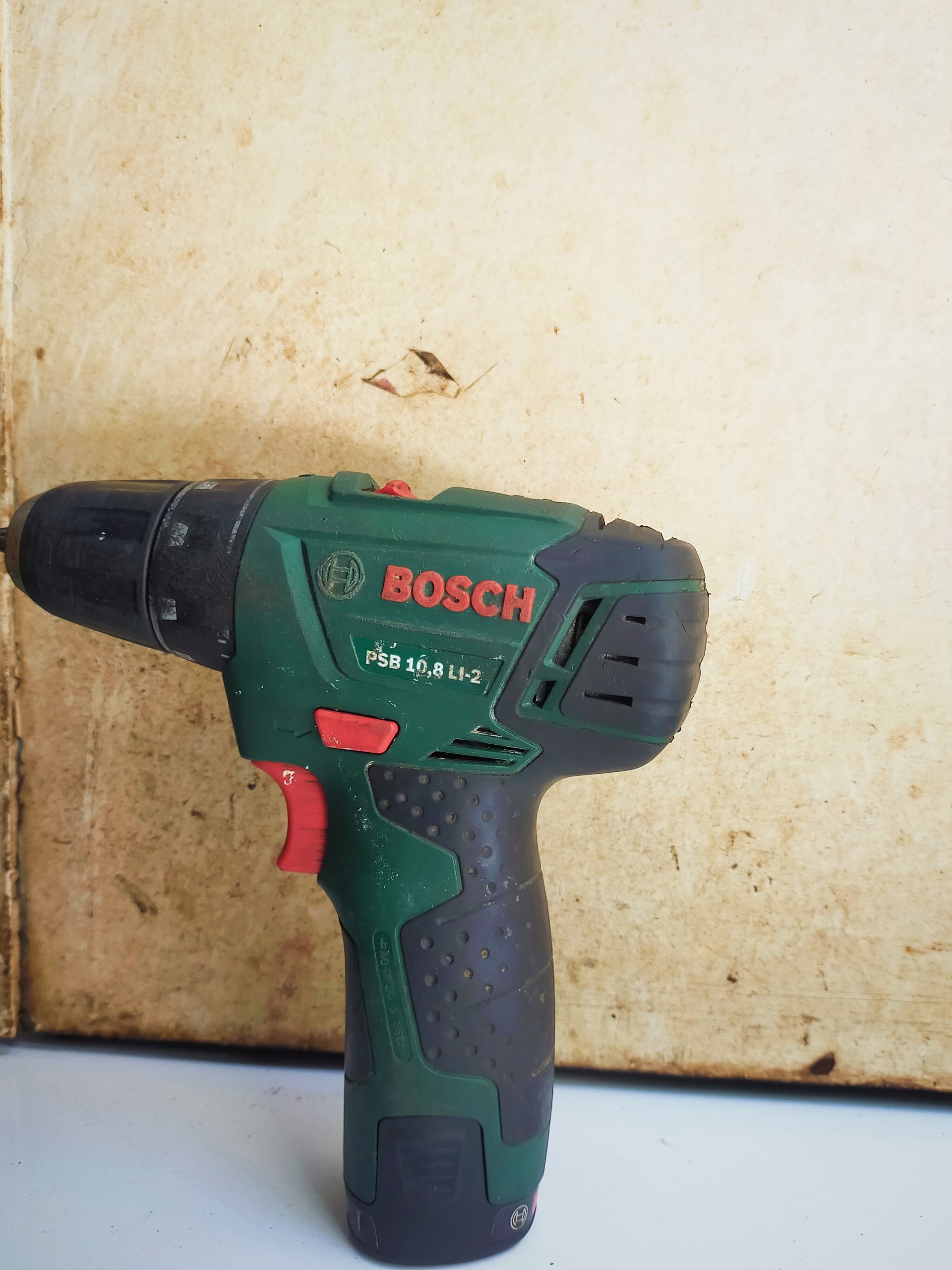 Máy khoan Bosch