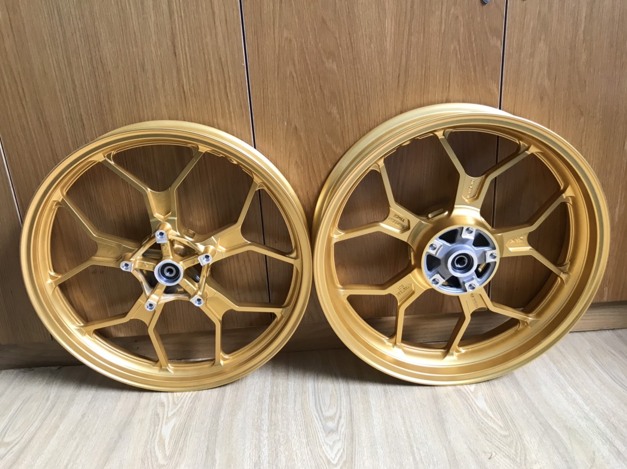 MÂM R3 EXCITER 150 BẢN ZIN HÀNG CHÍNH HÃNG X1R