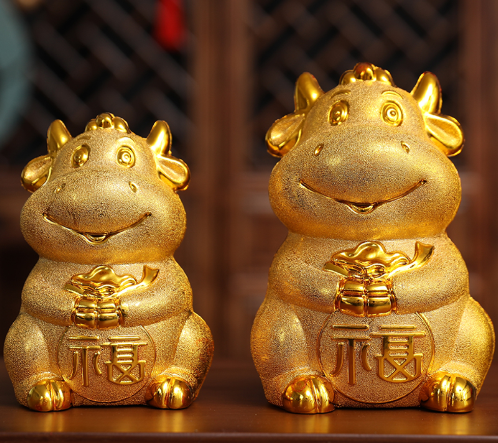 Hộp đựng tiền tiết kiệm - ống đựng tiền lì xì  cho bé – linh vật tết Tân Sửu 2021 dùng để trang trí mang lại tài lộc may mắn cho gia chủ