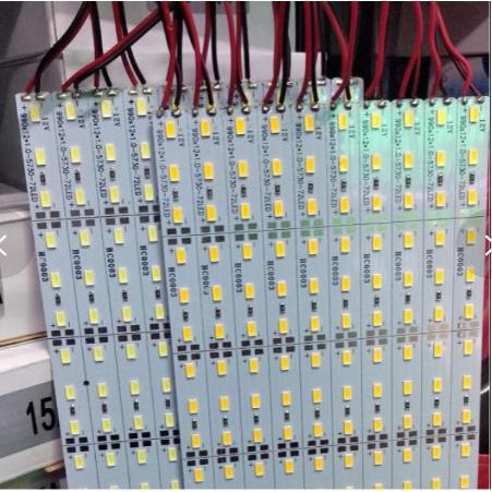 Led quý hiếu 10 thanh led 5730 12v 72 bóng giá tốt