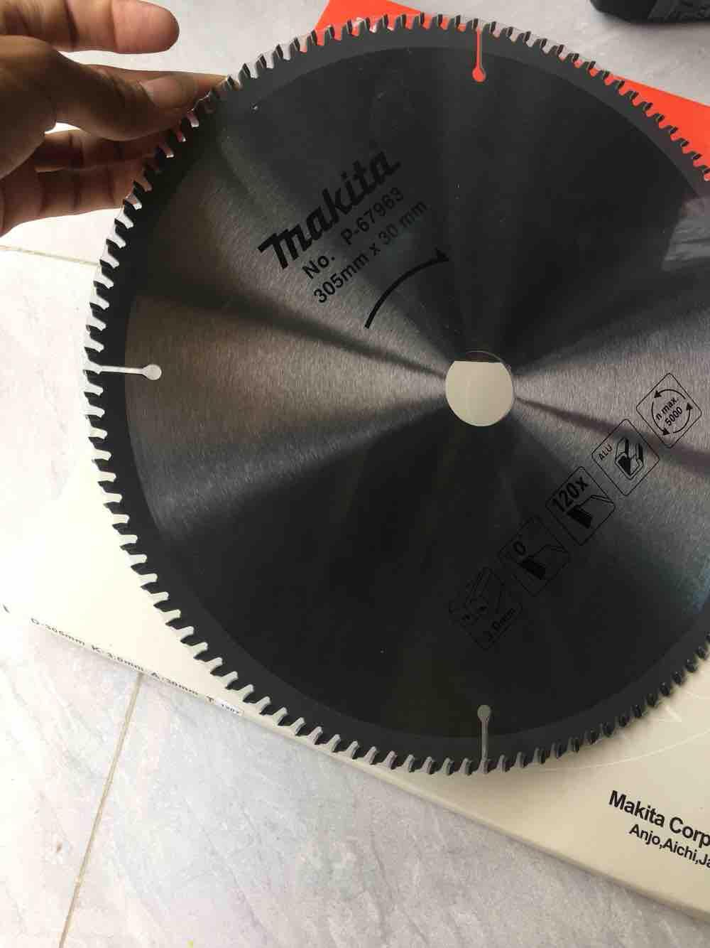 Lưỡi cắt nhôm MAKITA 305mm 120 răng chất lượng cao