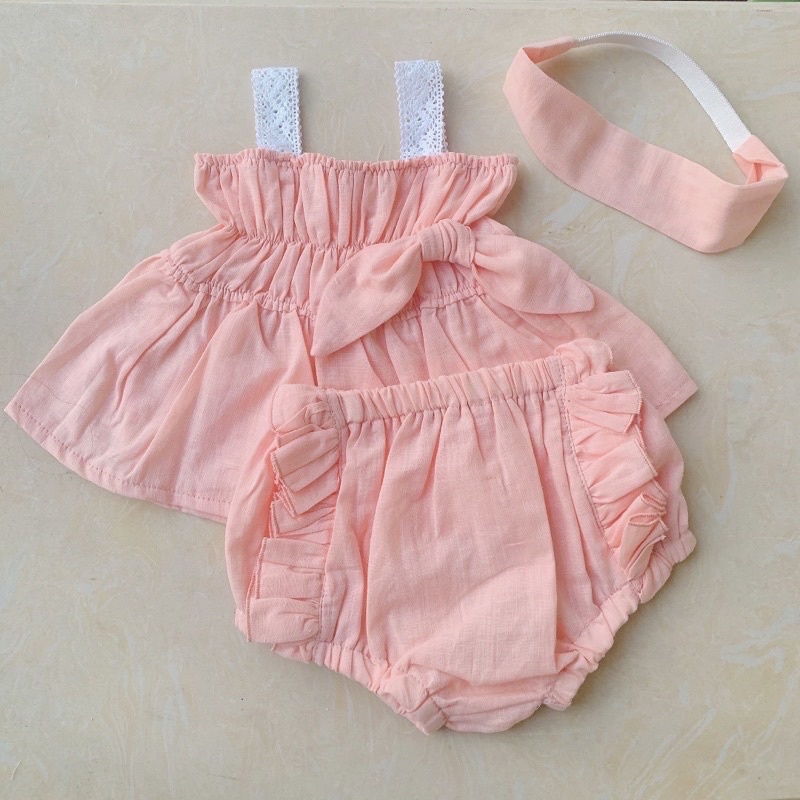Set đầm kèm chip màu hồng xinh xắn cho bé gái 🌸