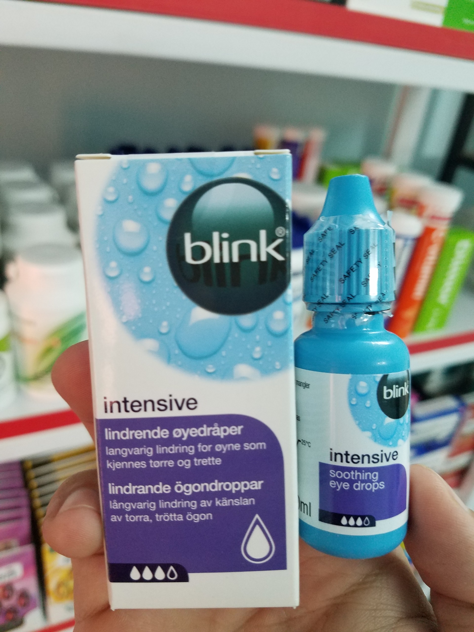 Nước nhỏ mắt chuyên sâu Blink,giúp giảm kích ứng, khô, ngứa, chảy nước mắt và khó chịu ở đôi mắt.