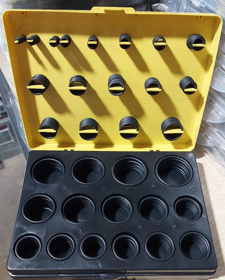 Hộp sin chỉ cao su dùng máy XÚC HUYNDAI . Hơn 500 cái với nhiều kích thước . Chuyên dụng cho dòng MÁY XÚC . Chịu nhiệt, chịu áp, chịu dầu. hôp sim cao su. hộp gioăng cao su