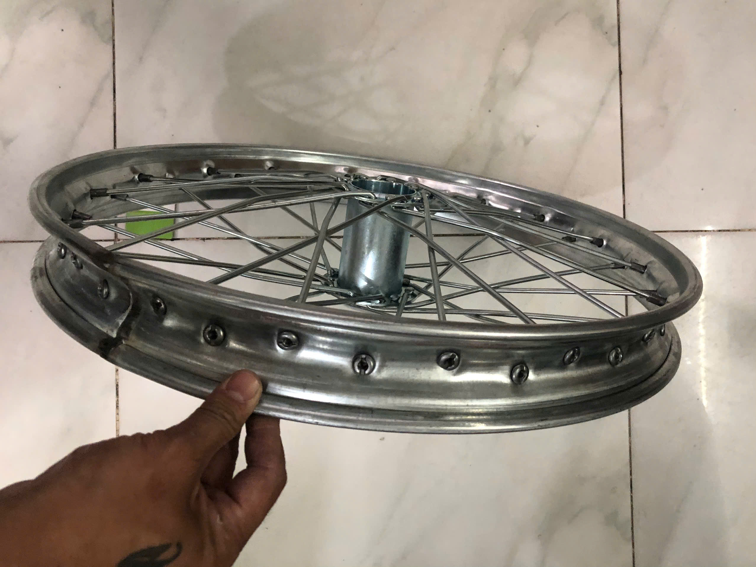1 Wheel Rim 300-19 (Rim, Retractable Axle) for Horse Carts, Push-Pull Carts - Hub 52 Without Ball Bearings