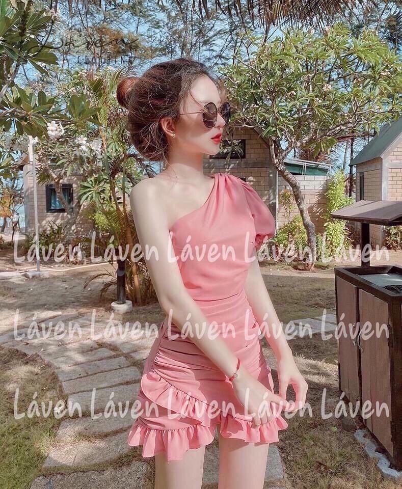 Đầm Trễ Vai Lệch Đuôi Bèo Nhún Dễ Thương