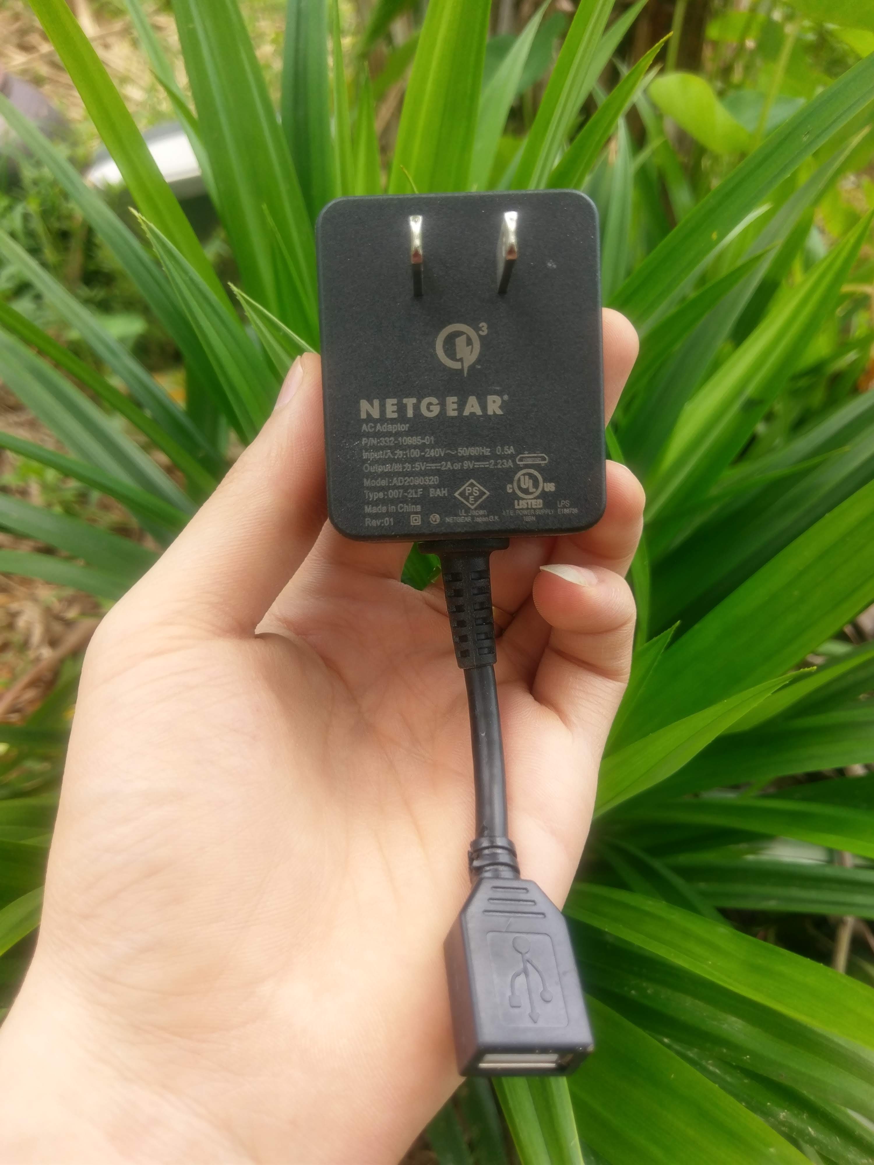 Nguồn 5V-2A Chính hãng Netgear. Sạc xịn nặng, Tải lên tới 9V-2,23A. Có sạc nhanh. Cổng ra USB 2.0
