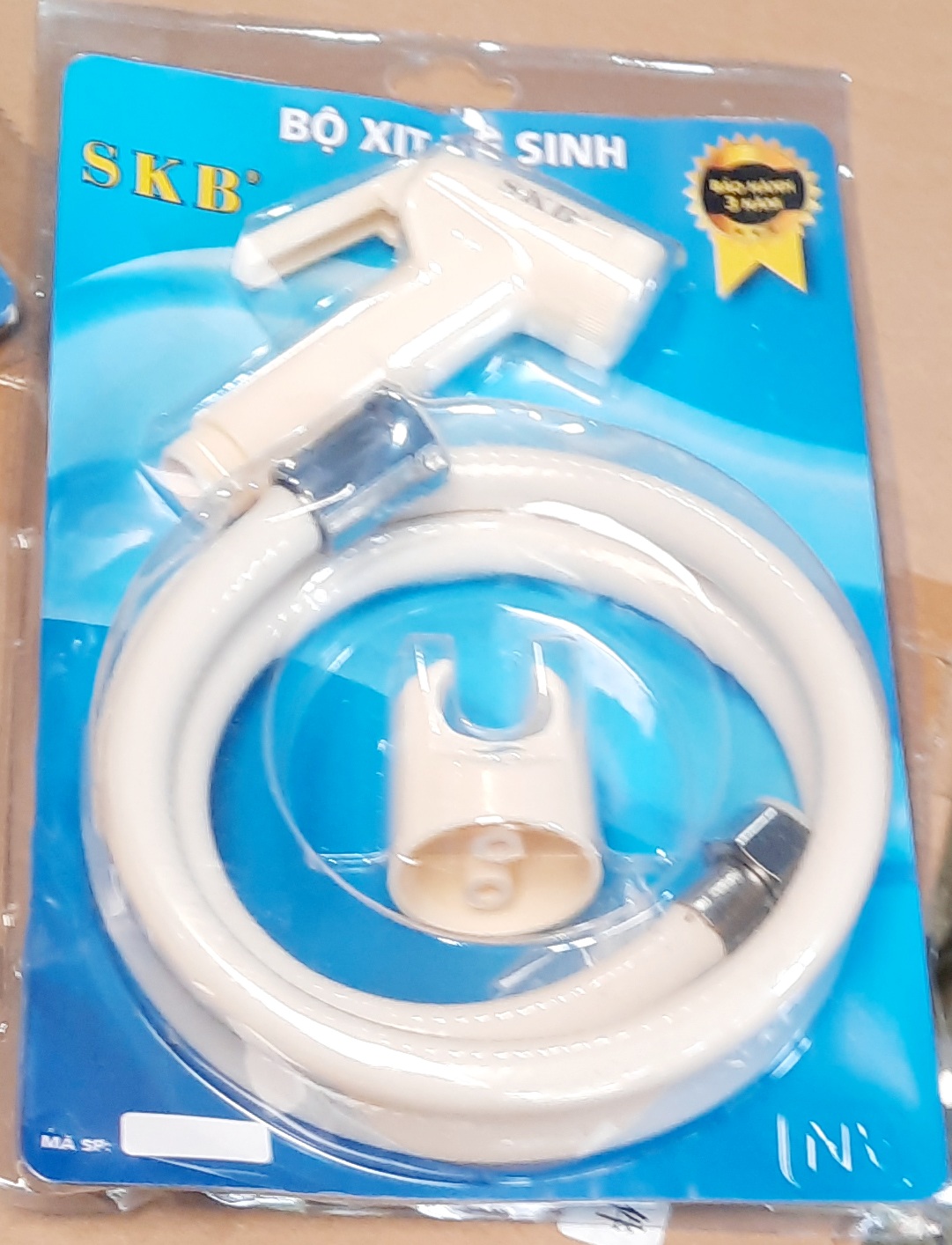 Vòi xịt vệ sinh, đầu vòi xịt, dây vòi các loại