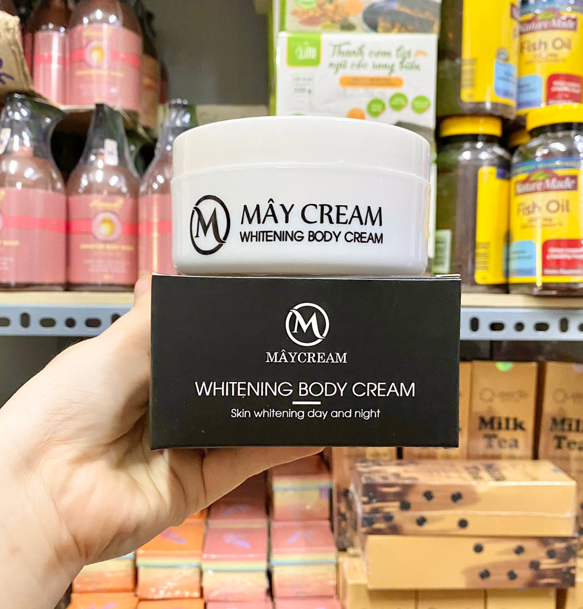 Kem body trắng da mây cream - 180g