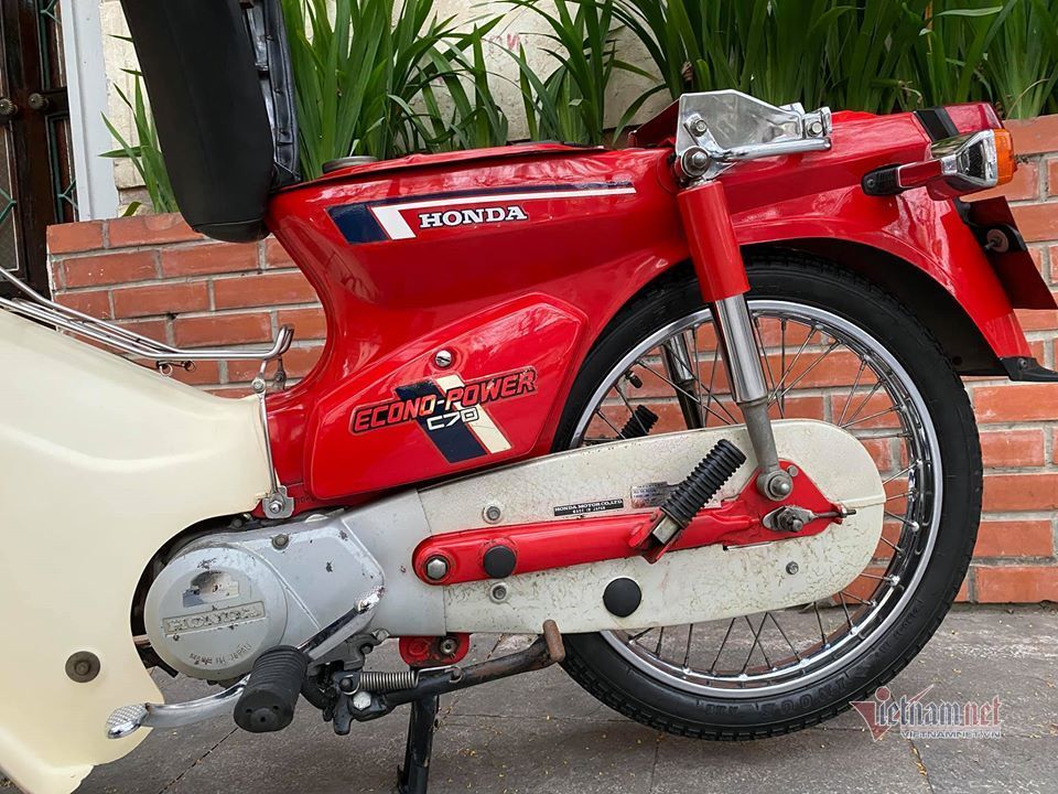Bộ tem honda cup dd 70 đỏ