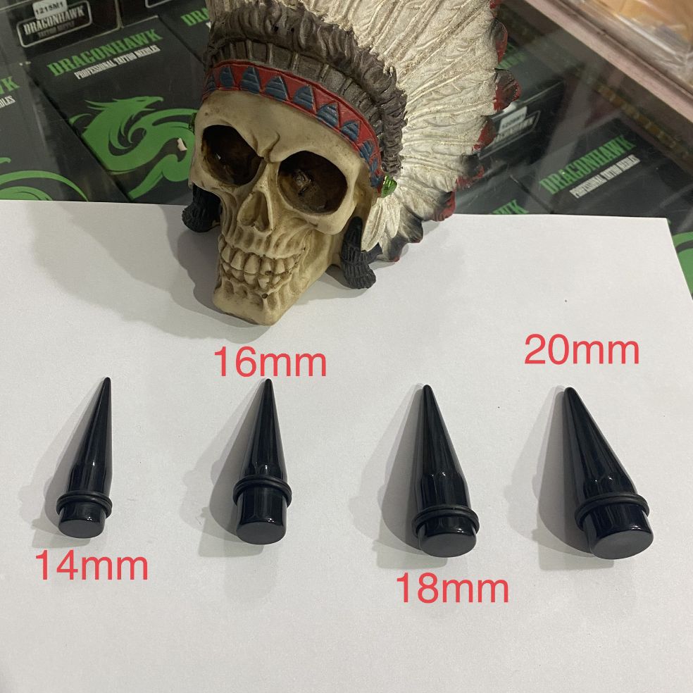 Bộ 4 nong tai mầu đen cỡ...14...16...18...20 mm
