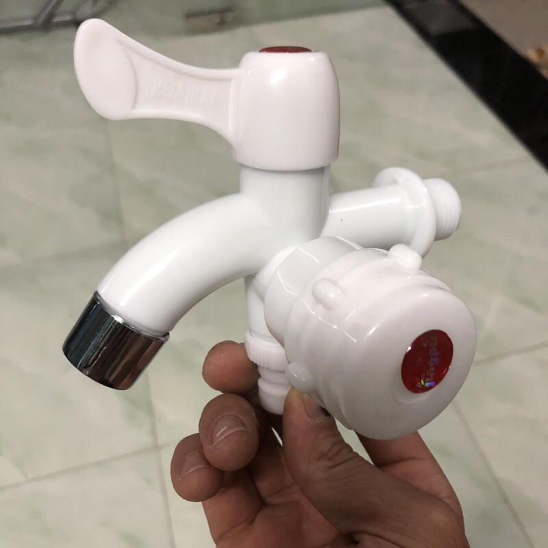 Củ sen lạnh nhựa, củ lạnh vòi sen