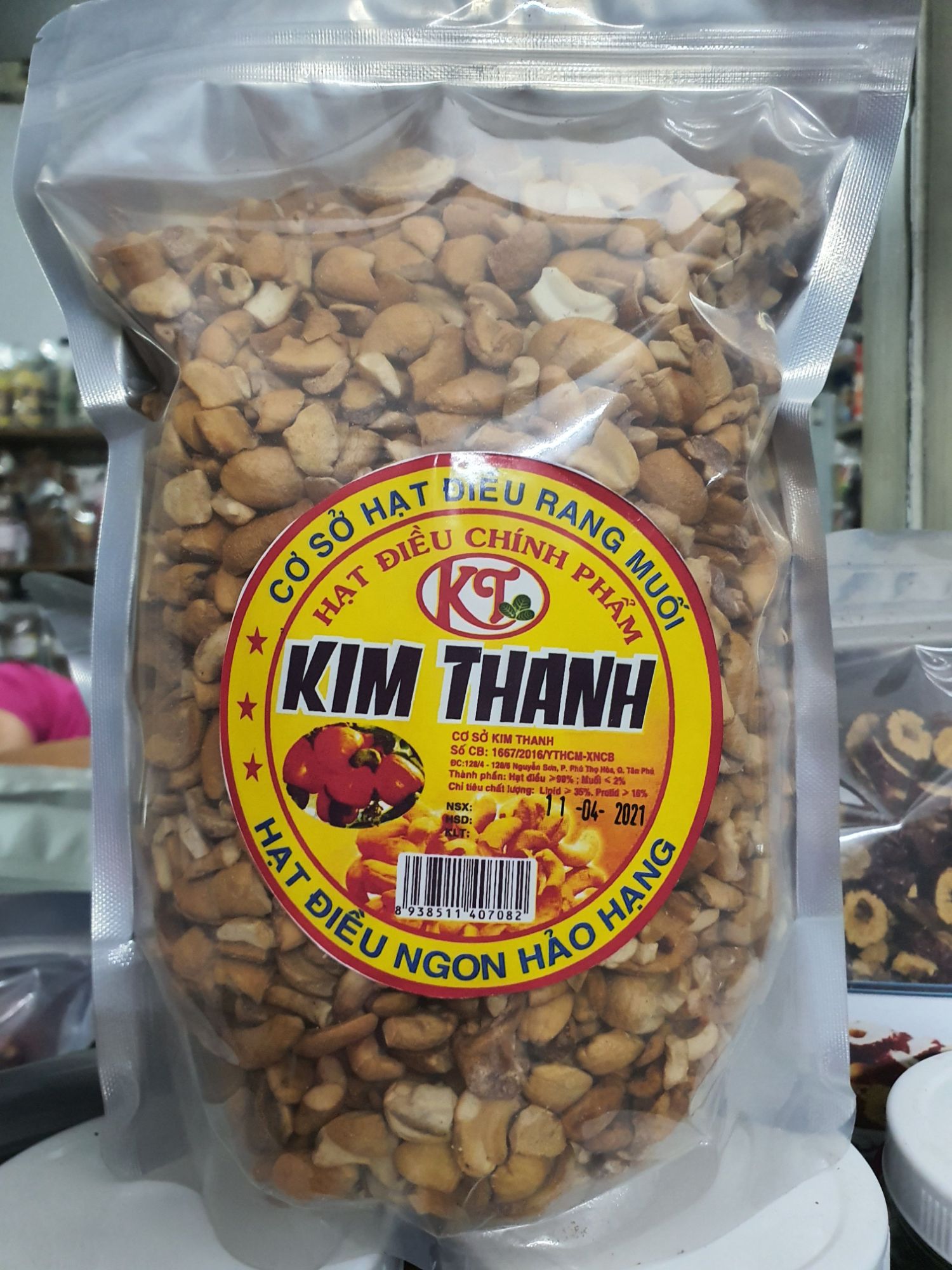 Hạt điều bể 4 -gói 1kg date luôn mới