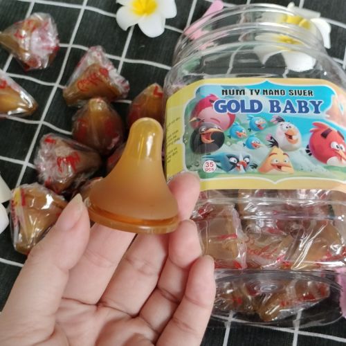 Núm ti nano silver gold baby cổ hẹp hộp 35 cái