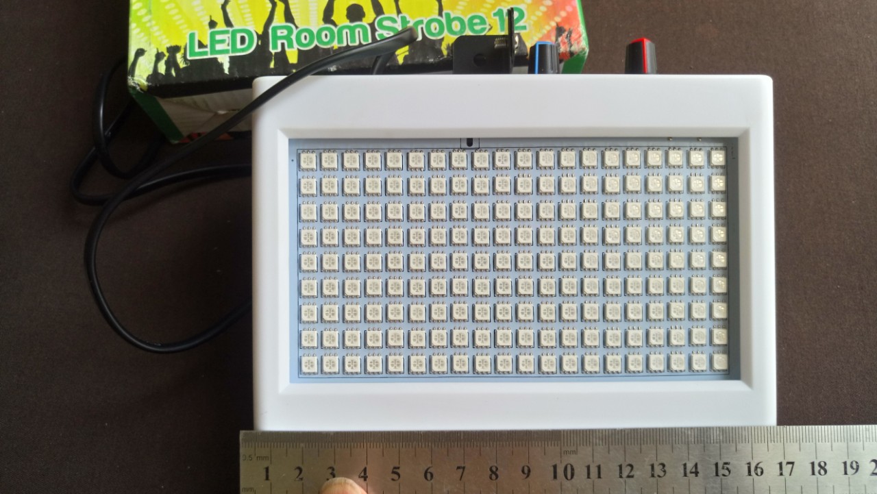 [HCM]ĐÈN CHỚP LIGHT TRẮNG 180 LED SIÊU SÁNG - CHỚP SẤM SÉT ÁNH SÁNG TRẮNG