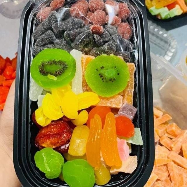 Mứt Tết Đà Lạt cao cấp Mix vị 0.5kg - Hộp Quà Tết Sang Trọng