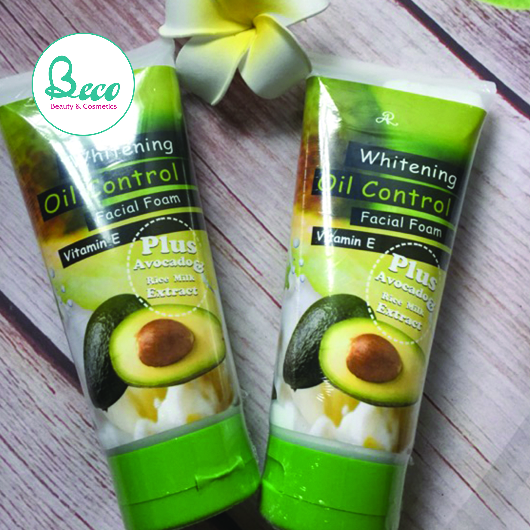 Sữa rửa mặt tinh chất Bơ Thái Lan Aron Whitening Oil Control