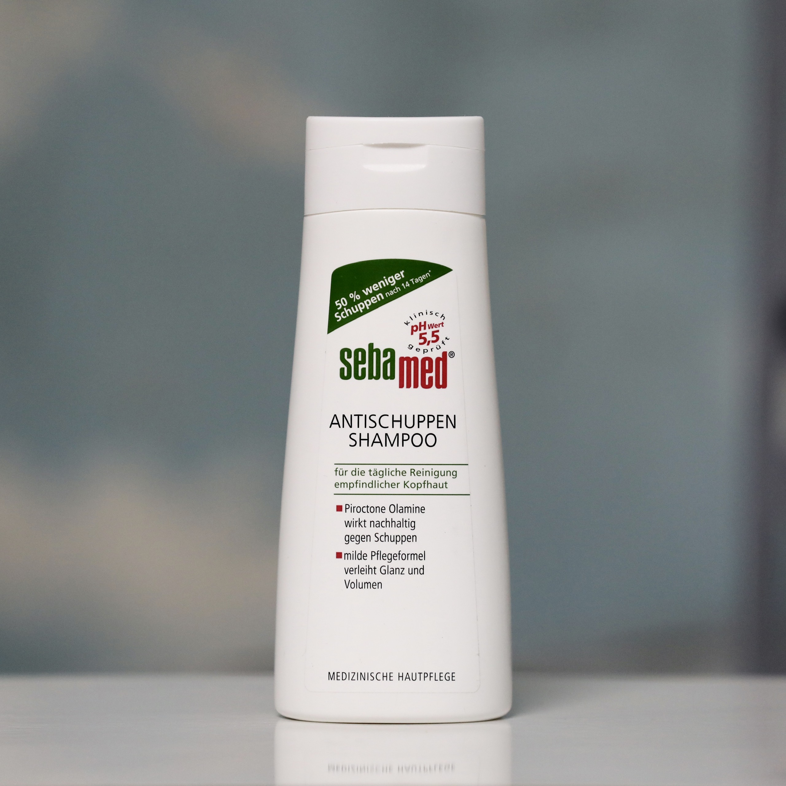 Dầu gội trị gầu, ngứa da đầu, nấm đầu SEBAMED