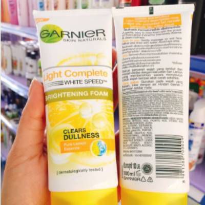 Sữa rửa mặt  White Pinkish Garnier