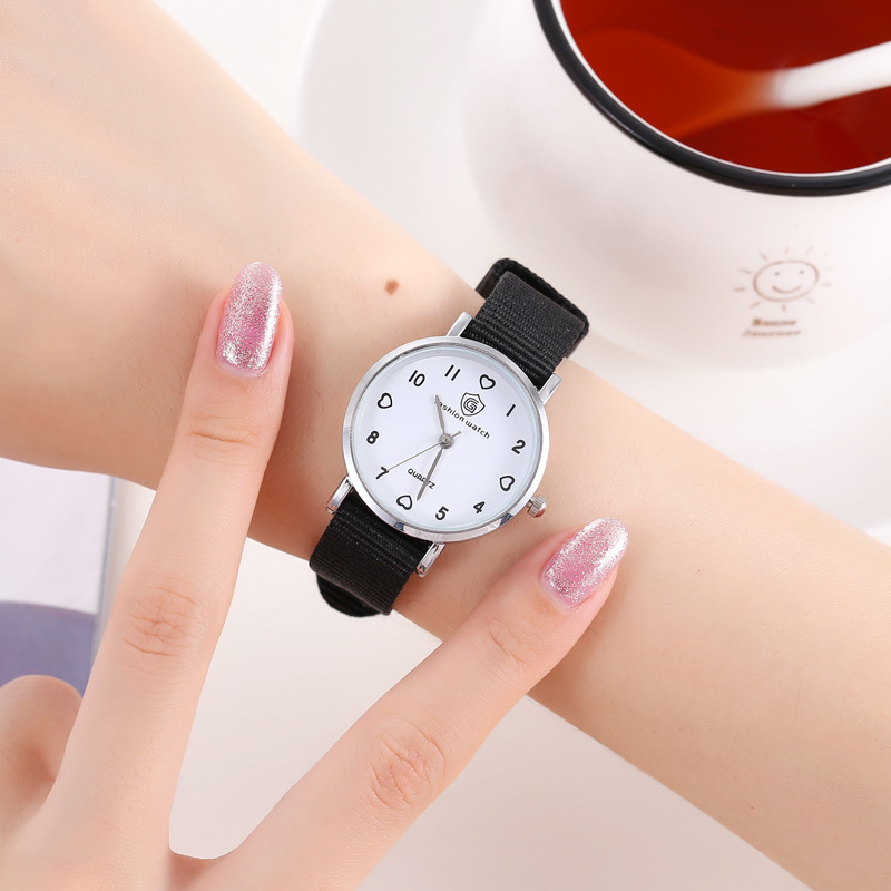 [HCM]Đồng hồ nữ dây vải DH497 shop Ny Trần chuyên đồng hồ nữ học sinh sinh viên