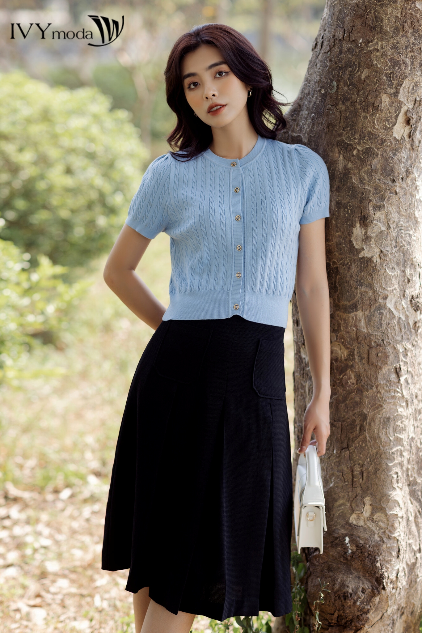 Chân váy xếp ly phối túi vuông ivy moda 31m7980