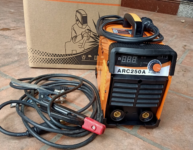 Máy hàn que điện tử Jasic 250a - máy hàn jasic